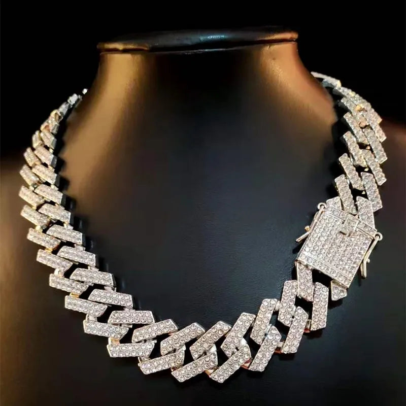 20mm Men’s Iced Out Cuban Chain Necklace