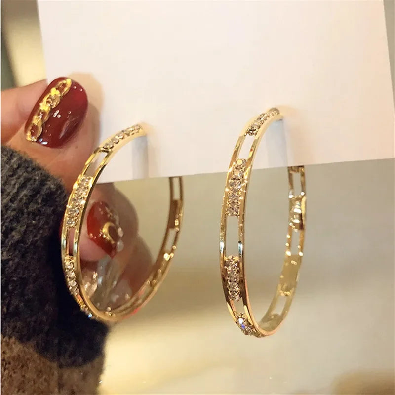 LuxeWhite™ Hoop Earrings – Elegant Gold & Zircon Jewelry